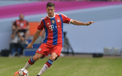 博鱼电竞快讯-伊尔迪丝·森拉尔又获月最佳进球